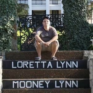 Meet your Posher, Charlie